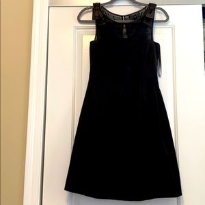 Tahari Arthur S. Levine Black Dress Size 4